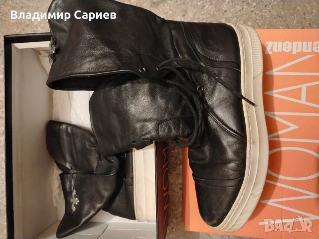 Дамски спортни обувки 38