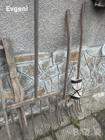 Стари дървени вили,лопата,сърп,кошница и плуг(хомот).., снимка 2 - Антикварни и старинни предмети - 50782937