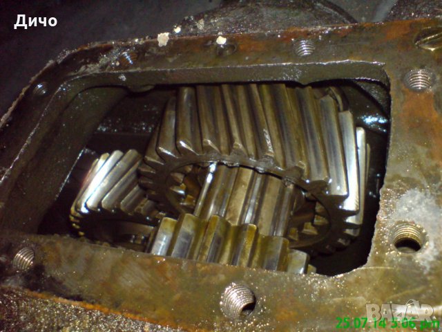 раздатъчна кутия ЗИЛ 157, снимка 2 - Части - 30903100