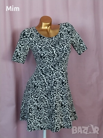 S/M/L Различни модели и цветове рокли , снимка 13 - Рокли - 54331596