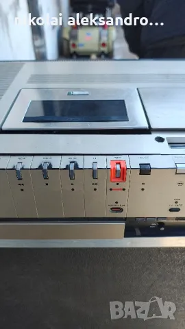 видео рекордер бетамакс Sony., снимка 8 - Плейъри, домашно кино, прожектори - 50138249