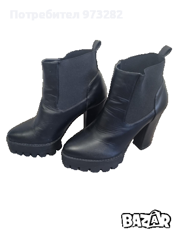 Дамски боти, снимка 1 - Дамски обувки на ток - 44630719