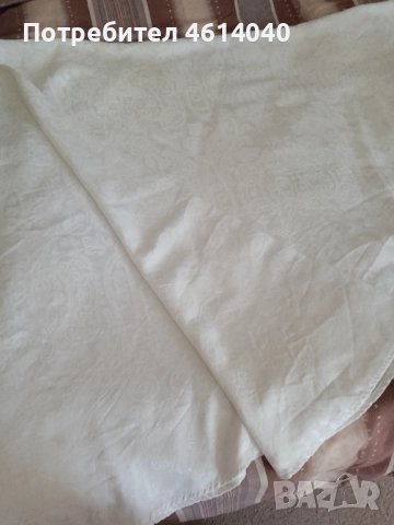 Ленена покривка за кръгла маса, снимка 3 - Покривки за маси - 52532546