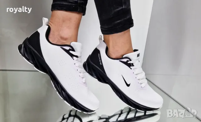 Nike дамски спортни маратонки , снимка 4 - Маратонки - 49550146