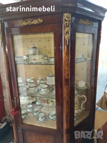 Витрина стил Империал , снимка 2 - Секции и витрини - 49188059