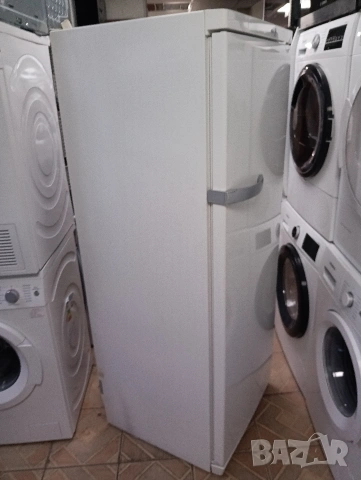 Голям фризер Миеле Miele No Frost Made in Germany със 7 чекмеджета и 2 години гаранция!, снимка 3 - Фризери - 54336936