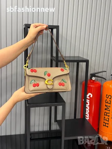 Coach cherry bag, снимка 11 - Чанти - 55756820