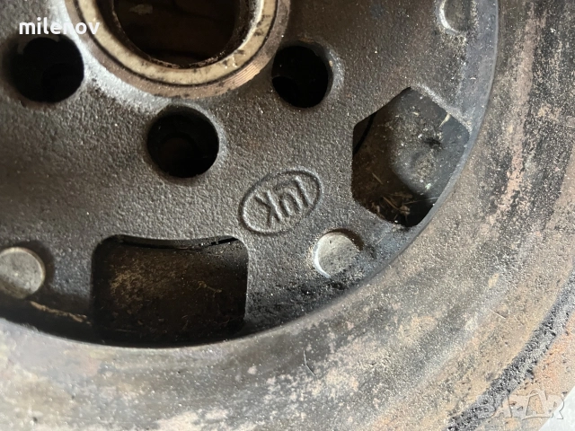 демпферен маховик за 1.8t audi a3 golf 4, снимка 4 - Части - 56323942