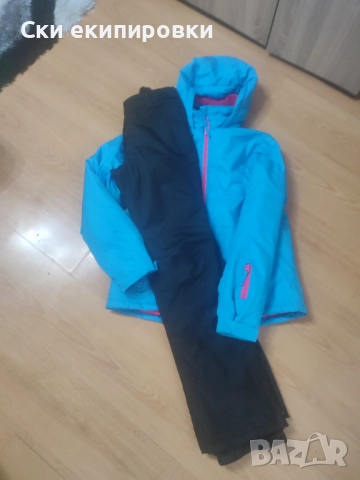 Дамска ски екипировка С размер , снимка 2 - Спортни екипи - 52595741