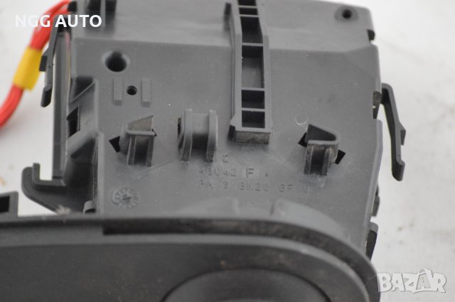 Лостче за светлини за Renault Clio III, снимка 4 - Части - 36972820