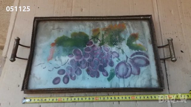 масивен царски поднос със стъкло , снимка 2 - Антикварни и старинни предмети - 47906786