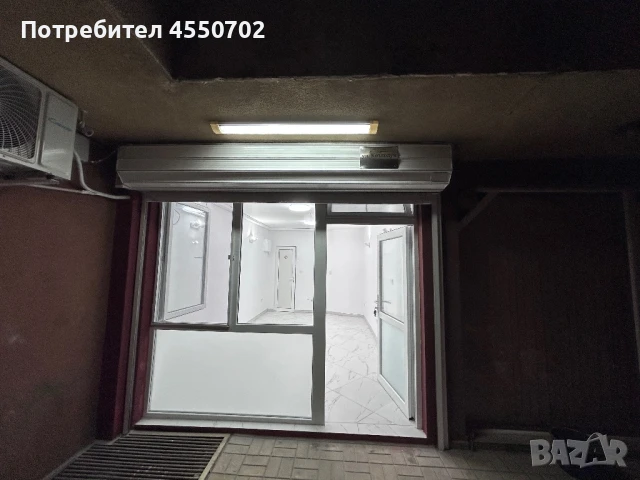 Отдава се под наем помещение – подходящо за бизнес или живеене