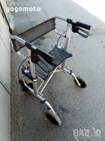 Инвалидна АЛУМИНИЕВА количка ролатор, проходилка, за хора в тежко положение,под наем или продажба, снимка 13 - Инвалидни колички - 21370773