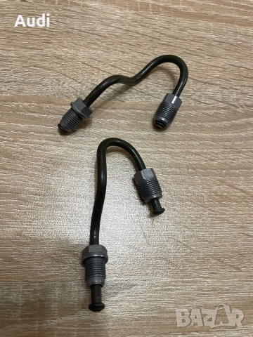 Тръбички задни спирачни апарати лява и дясна Audi A3 8P Golf 5 Seat Skoda