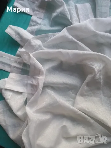 Бяло перде от две части