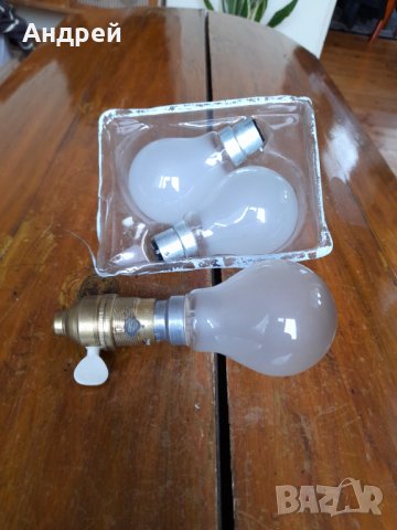 Стара електрическа крушка,крушки,фасонка