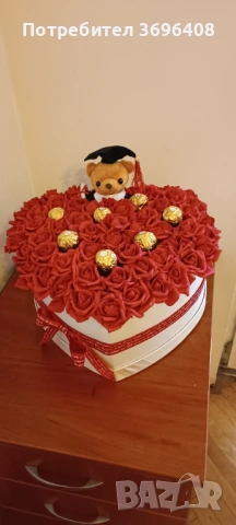 Букети от цветя и бомбони , снимка 5 - Надомна работа - 53967119