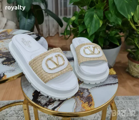 Valentino дамски чехли Два цвята , снимка 2 - Чехли - 50347835