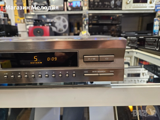 CD Player Yamaha CDX-396 Titan С оригинално дистанционно. В отлично техническо и визуално състояние., снимка 5 - Декове - 52810218