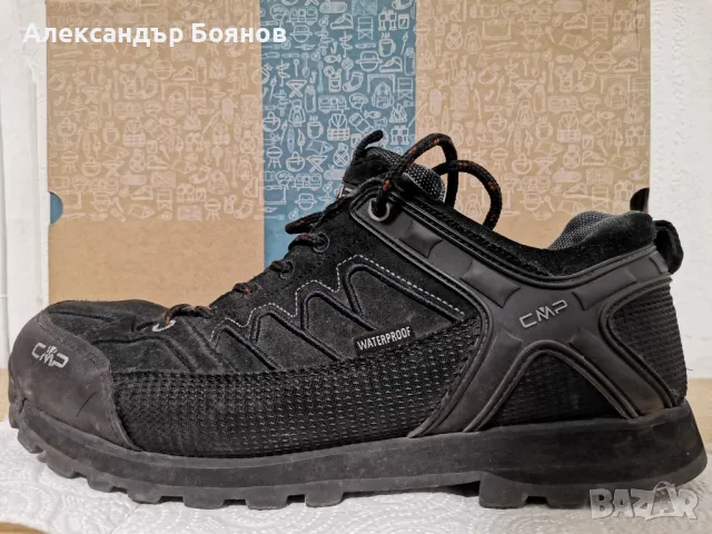 Продавам мъжки туристически обувки CMP