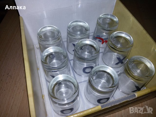 Продавам уникален сервиз от 9 чаши с плато за "морски шах" на Mtel, снимка 4 - Сервизи - 29314715