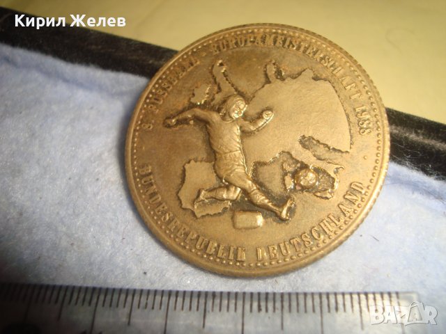 Футбол Европейско Първенство 1988г. 8-на ФИНАЛ ВРАТАР ГЕРМАНИЯ ФРГ ПЛАКЕТ БРОНЗ ПОЗЛАТА РЯДЪК 30453, снимка 9 - Антикварни и старинни предмети - 38152806