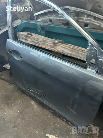 Предна дясна врата Honda CR-V mk4, с охлузване