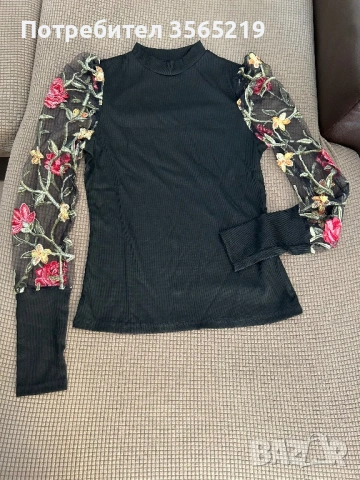 Дамска Блуза, снимка 4 - Блузи с дълъг ръкав и пуловери - 42849582