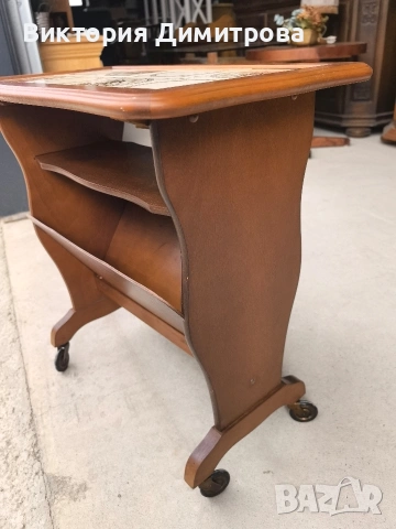 Масичка-поставка с колелца, снимка 3 - Маси - 54104929