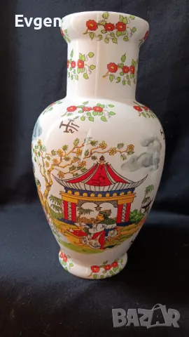 Керамична китайская ваза 