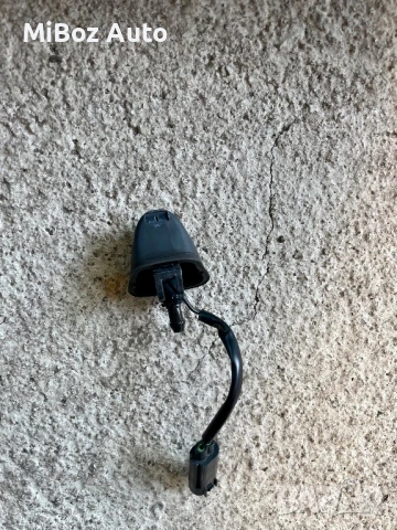 Пръскалка чистачки БМВ Е90 91 BMW