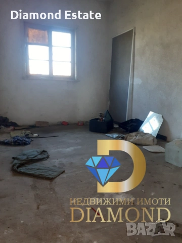 Двуетажна къща в село Медникарово обл. Стара Загора, снимка 6 - Къщи - 47716964