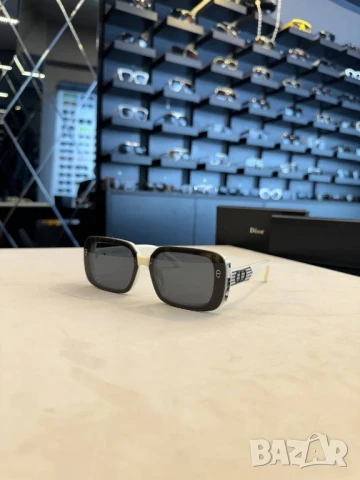 очила с черен обикновен калъф и ув защита christian dior , снимка 7 - Слънчеви и диоптрични очила - 51042324