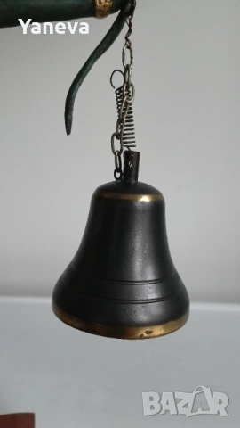 Бронзова камбанка , изчистен дизайн с чист, ясен и продължителен звън. 