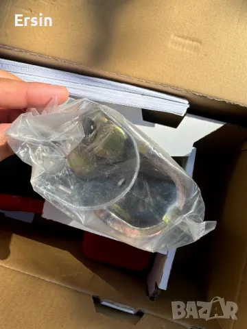 Оригинална Лапа AL-KO за Каравана (Чисто нова), снимка 11 - Ремаркета - 47744451