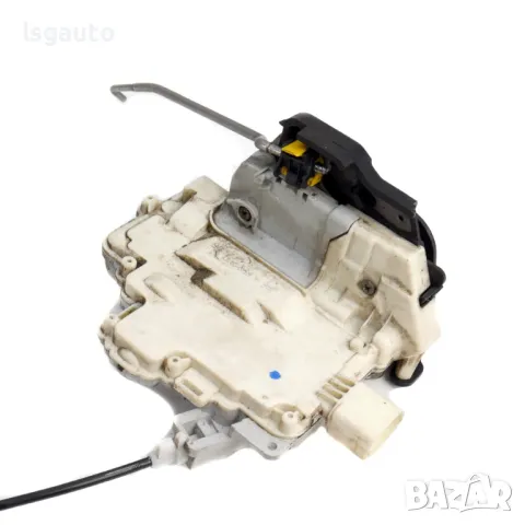 Брава предна лява врата AUDI A4 (B7) 2004-2008 ID: 143334, снимка 2 - Части - 49129152