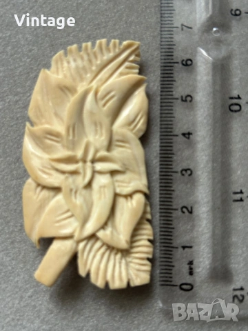 Антикварна брошка изработена от слонова кост , снимка 5 - Антикварни и старинни предмети - 54052711