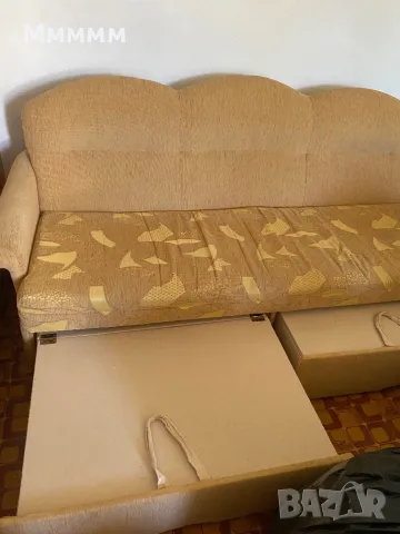 Диван, снимка 4 - Дивани и мека мебел - 50359213
