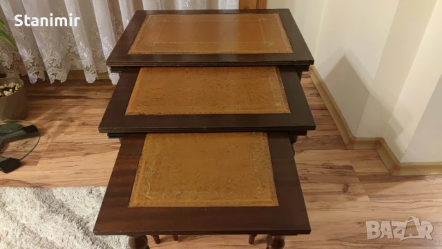 Помощни масички с кожа