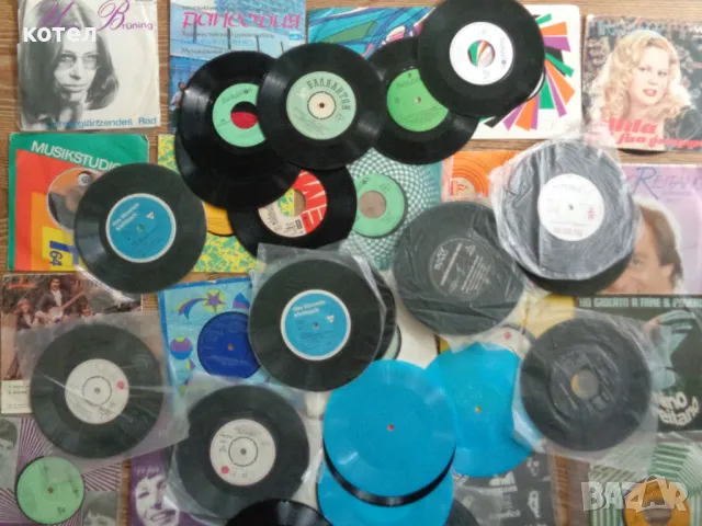 Продавам към 50броя сингъл плочи  / Различни жандрове, снимка 4 - Грамофонни плочи - 48996959
