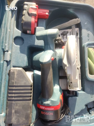 Ръчен акумулаторен циркуляр Bosch, снимка 2 - Други инструменти - 51151456