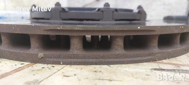 355мм предни спирачни дискове и накладки за Опел Инсигния OPC, снимка 4 - Части - 53028266