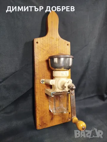 СТАРА РЕТРО МЕЛНИЦА ЗА КАФЕ РЪЧНА КАФЕМЕЛАЧКА ЗА СТЕНА, снимка 3 - Антикварни и старинни предмети - 47594099
