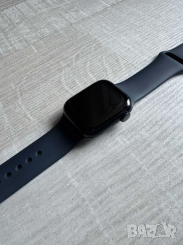 Apple Watch 7 41 Black без забележки, снимка 2 - Смарт часовници - 51963688