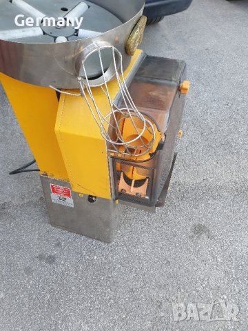 професионална машина за фреш zumex, снимка 3 - Машини за сок - 42144966