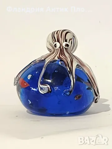 Преспапие - Октопод с рибки, снимка 4 - Статуетки - 38742391