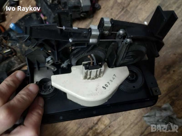 Панел климатик за VOLKSWAGEN Golf 3 , 1H0819045 , снимка 3 - Части - 52774188