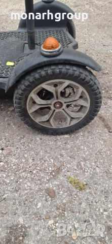 Електрическа триколка за възрастни + зарядно, снимка 3 - Инвалидни колички - 52085752