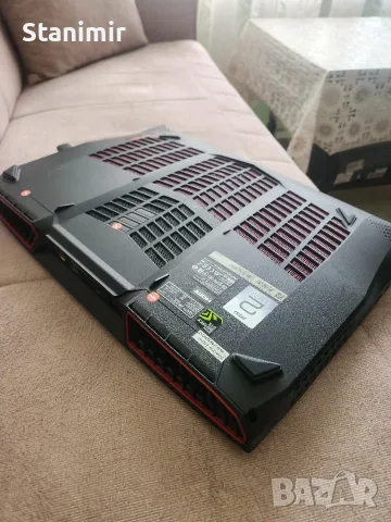 MSI TITAN GT73 _, снимка 10 - Лаптопи за игри - 55990156