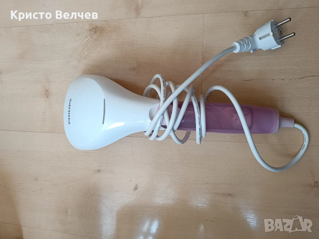 Philips 3000 Series Steamer STH3010/30 – уред за гладене с пара, снимка 3 - Ютии - 53937839